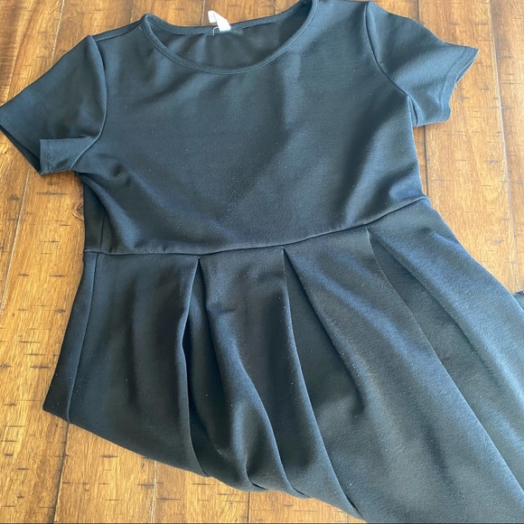 Black Front Pleat Maternity Dress - PinkBlush - Picture 5 of 8